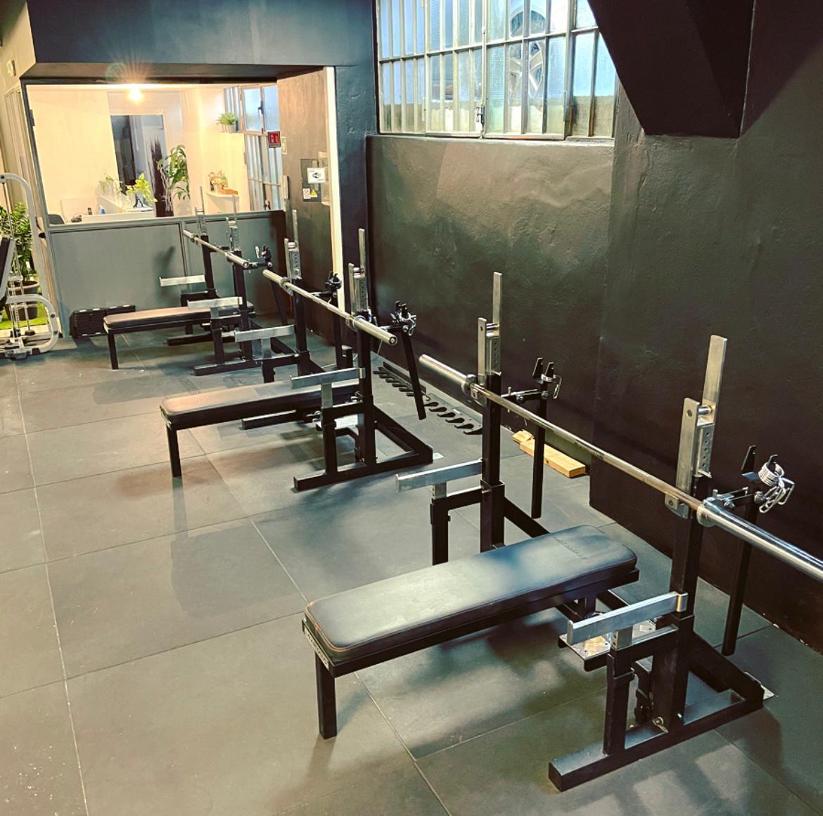 sala pesi palestra Goodlift Milano
